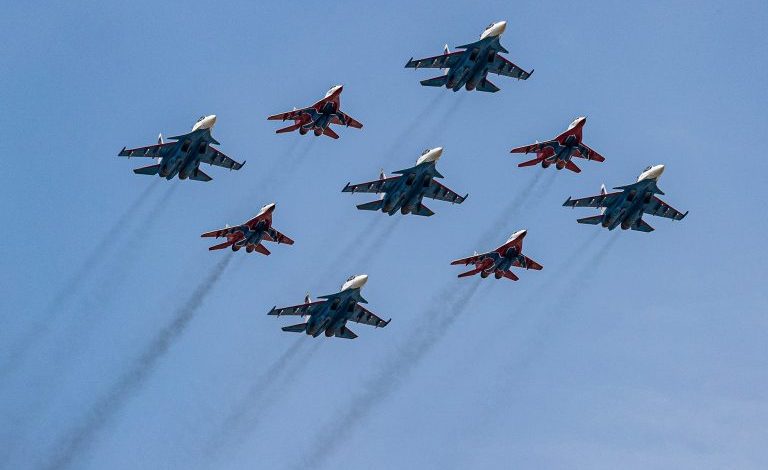 SULMET NË MUAJT E FUNDIT/ Rusia anulon shfaqjen ajrore për shkak të ‘shqetësimeve të sigurisë’