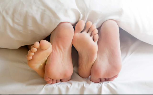 LYTHAT/ Rreziku numër një i marrëdhënieve seksuale gjatë verës