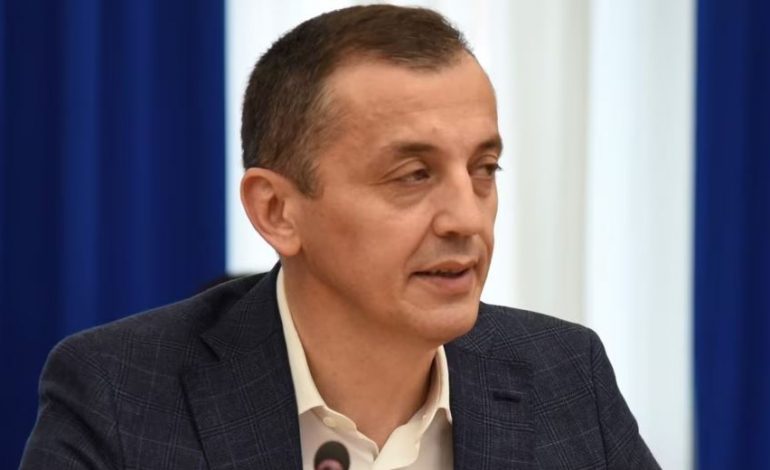 DYSHOHET SE KANË SHPËRDORUAR DETYRËN/ Prokuroria në Mal të Zi merr në hetim ish-kryeministrin dhe 9 ish-ministra