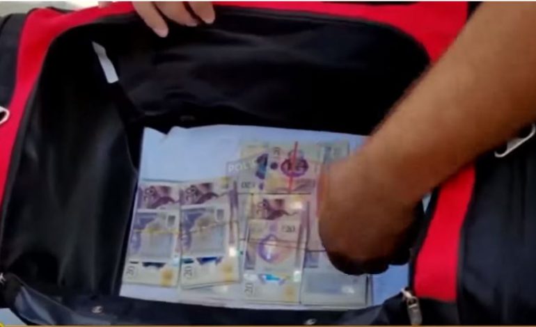 PARATË E PADEKLARUARA/ Mbi 1.5 milion euro të kapura në pak muaj në hyrjet kufitare