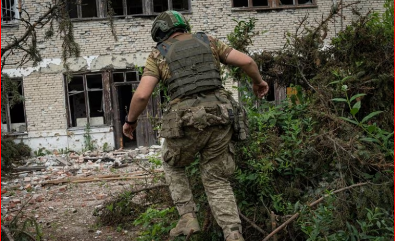 E PRANON politikani rus: 700,000 fëmijë u shpërngulën nga zonat e konfliktit të Ukrainës në Rusi