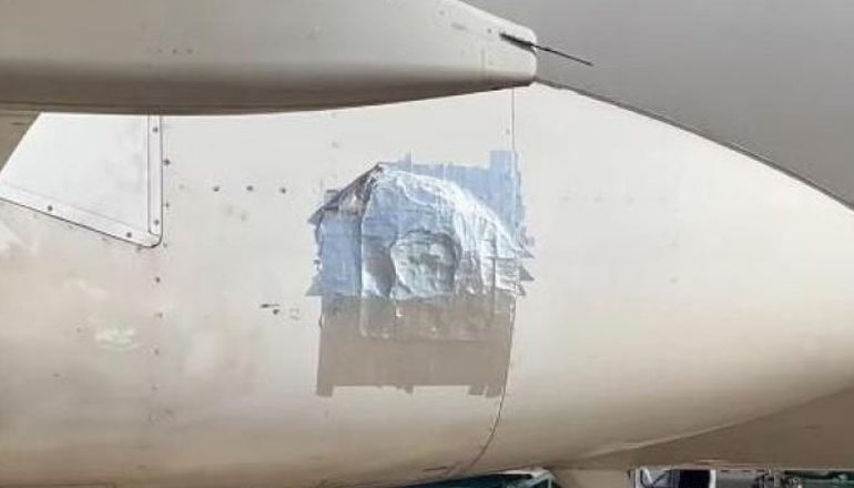 E PAZAKONTË/ Avioni i linjës Kaliari-Romë fluturon i arnuar me ngjitës në një pjesë të tij, pamjet bëjnë xhiron e rrjetit