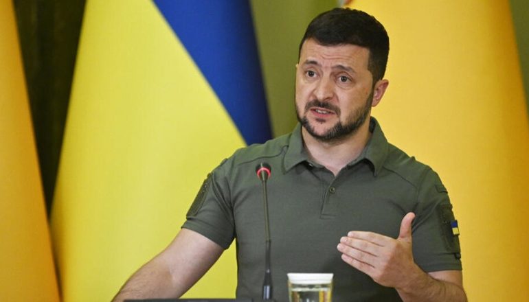 LUFTA/ Zelensky: Rusia do të mbetet pa anije nëse vazhdon sulmet ndaj porteve