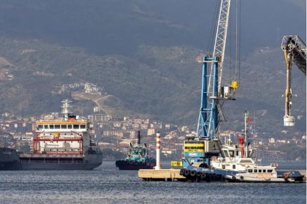 ÇFARË NDODHI? Shpërthim i fuqishëm në një port të Turqisë, plagosen 12 persona