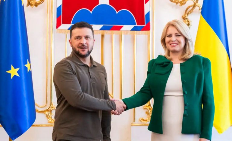 LUFTA NGA RUSIA/ Nëntë qytetarëve sllovakë marrin lejen nga Presidentja për t’iu bashkuar ushtrisë ukrainase