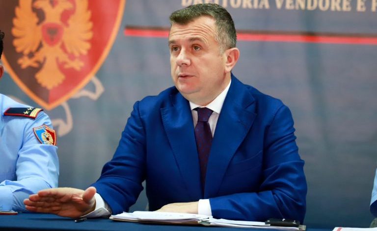 PARCELË ME KANABIS NË REPARTIN USHTARAK NË ZALL HERR/ Ministri Balla paralajmëron: Goditje të tjera më të forta po vijnë