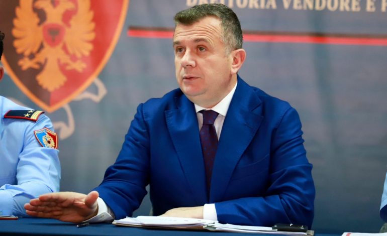 DREJTIMI I MJETIT NËN EFEKTIN E DROGËS APO ALKOOLIT DHE TEJKALIMI I SHPEJTËSISË/ Ministri Balla kërkon ashpërsim të masave