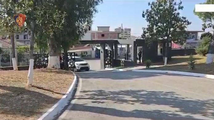 E PËSON KEQ/ Vodhi nën kërcënimin e armës një subjekt të shitjes së gazit, pranga 46-vjeçarit në Fier