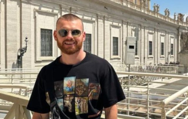 PUBLIKOHET FOTO/ Rei Meta, djali sekser i anëtares së KLP dhe punonjës i Doganës! Si nisi konflikti me Armando Meshau