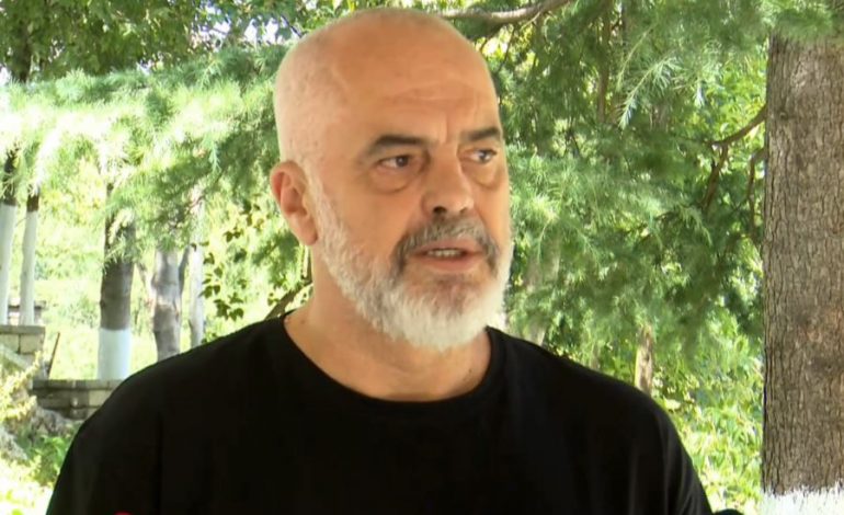 “DUHET EDHE PAK DURIM”/ Rama i kërkon ndjesë qytetarëve për trafikun në aksin Milot-Thumanë: “Korridori Blu” do të jetë kolona vertebrore…