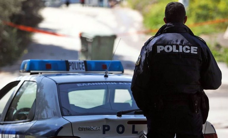 E RËNDË/ Plagoset 51-vjeçari shqiptar në Greqi, në kërkim bashkatdhetari (EMRI)