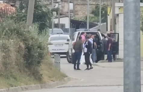 62-VJEÇARI TENTOI TË VRISTE FAMILJEN/ Mjekja psikiatre: Në Korçë janë mbi 3600 persona me probleme të shëndetit mendor
