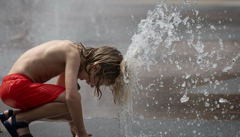 TEMPERATURA DERI NË 36 GRADË CELSIUS/ Parashikimi i motit për ditën e sotme