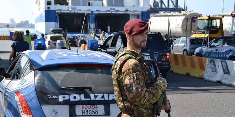 EMRI/ 35 milion euro kokainë mes karkalecave nga Ekuadori në Itali, arrestohet shqiptari