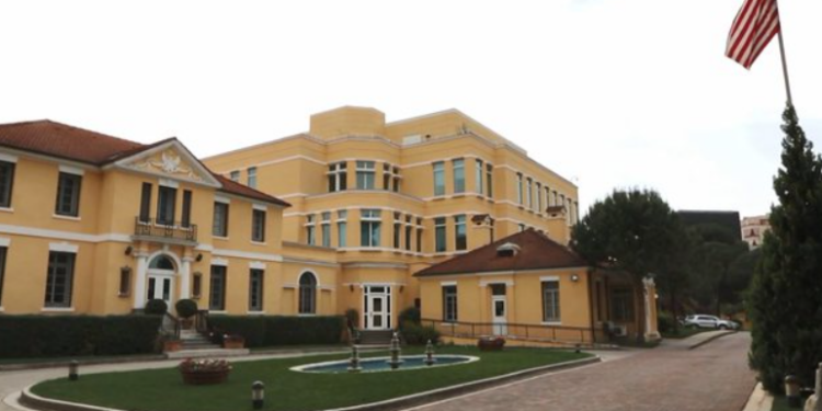 DERI MË 4 SHTATOR/ Ambasada e SHBA thirrje magjistratëve: Aplikoni për vendet e lira në KLGJ e KLP