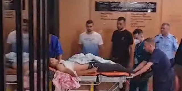 DETAJET/ Kush është 60-vjeçari që plagosi me thikë policin në Himarë (FOTO)