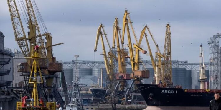 SYNON KRIZËN E USHQIMIT/ Rusia sulmon me drone portin ukrainas, dëmtohet rëndë infrastruktura e grurit