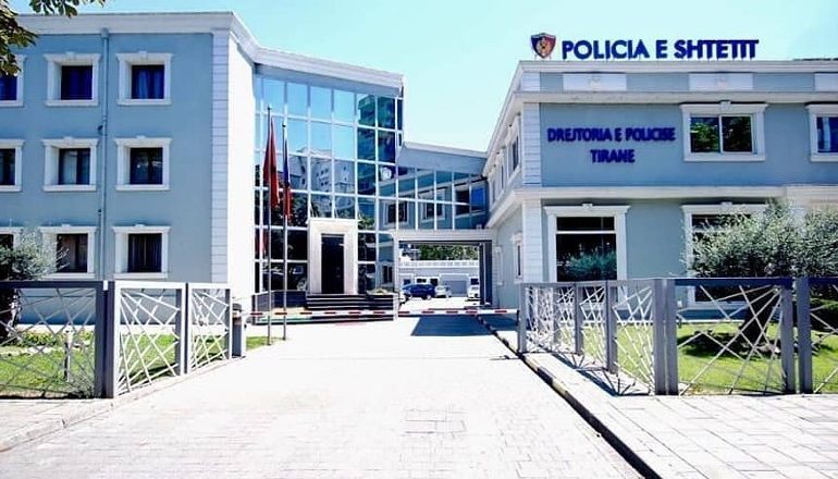 ALARMOHET 65-VJEÇARI NË TIRANË/ Kallëzon në Polici: Më kanë kërcënuar, shkak konflikti për një pronë