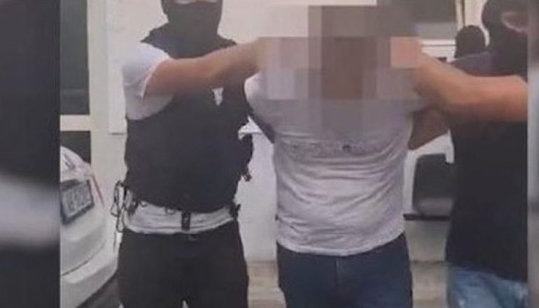 U ARRESTUA PAS 10 VITESH/ Kush është shqiptari që importoi 6 tonë kokainë nga Holanda për në Milano (EMRI)