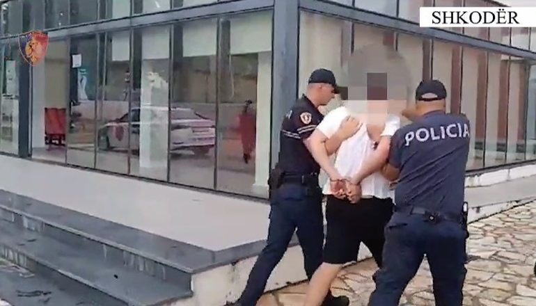 E PËSON KEQ/ Lëvizte i armatosur në Shkodër, arrestohet 34 vjeçari