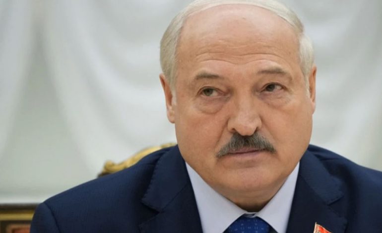 “FORCOHET PRANIA USHTARAKE”/ Lukashenko: Vendet e NATO-s provokojnë me stërvitjet pranë Bjellorusisë