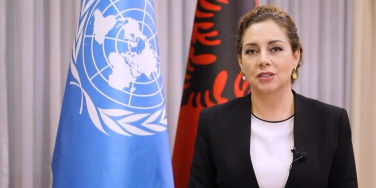 TURI EVROPIAN/ Ministrja e Jashtme e Kanadasë viziton nesër Tiranën, pritet të takohet me Xhaçkën