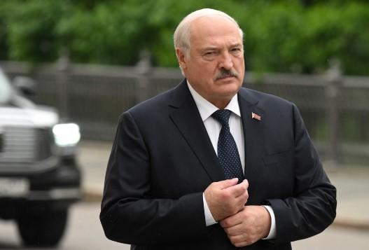 PAS RRITJES SË TENSIONEVE/ Lukashenko urdhëron “kontakt” me Poloninë