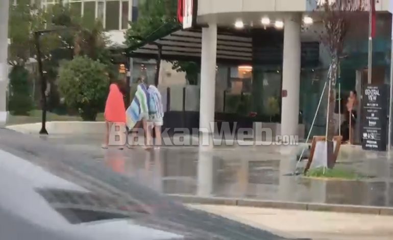 PAMJET/ Vlora përfshihet nga reshjet e dendura të shiut, probleme në disa nga akset rrugore