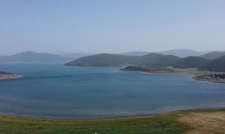 “NIVELI KA 3-4 VITE QË PO BIE”/ DW: Liqeni i Prespës në rrezik, tani duhet ruajtur çdo pikë uji