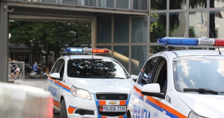 SHERR NË TIRANË/ Dhunohen dy punonjës policie, detajet e para