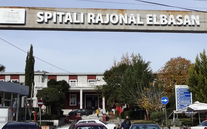 AKSIDENT TRAGJIK NË ELBASAN/ Ndërron jetë 58-vjeçarja dhe lëndohen tre të tjerë