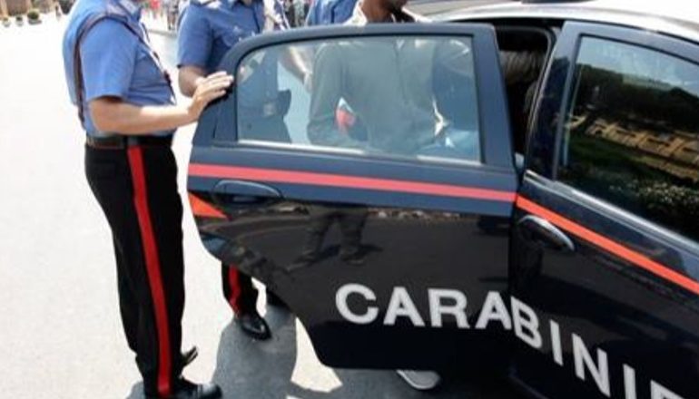 U NJOHËN NË KLUB NATE/ E reja italiane fut në burg 17 vjeçarin shqiptarin, e akuzon për ngacmim seksual