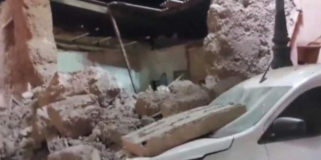 DALIN PAMJET NGA TËRMETI SHKATËRRIMTAR NË MAROK/ Momenti kur xhamia lëkundet por nuk shembet