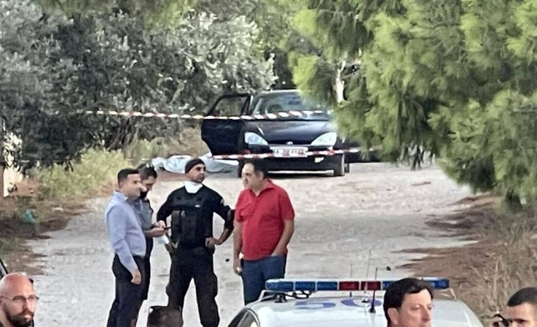 “U EKZEKUTIAN ME 25 PLUMBA”/ Media greke për masakrën me 6 shqiptarë të vdekur në Lucë: Hodhën gaz në drejtim të tyre dhe…