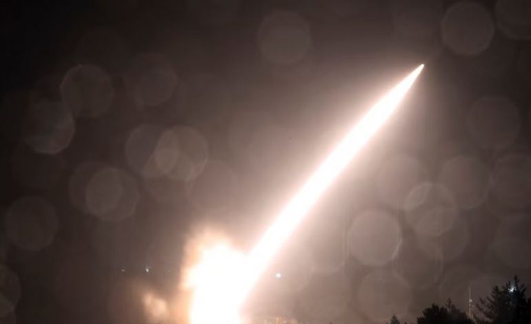 SHBA TJETËR NDIHMË UKRAINËS/ Uashingtoni mund t’i japë sisteme raketore taktike