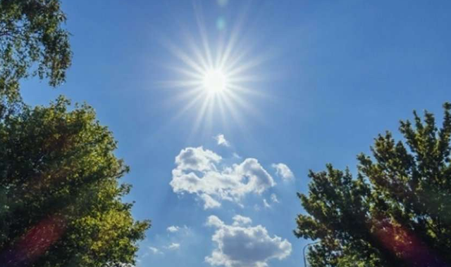 PARASHIKIMI I MOTIT/ Kthjellime dhe vranësira kalimtare, temperaturat rriten në mesditë
