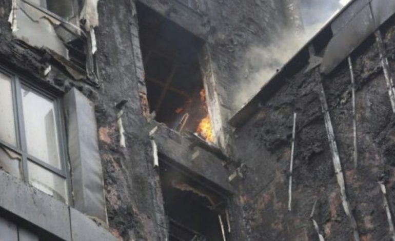 “I BLENË ME KREDI”/ Pallati 10-katësh u shkrumbua nga zjarri, sa kanë paguar banorët për një apartament