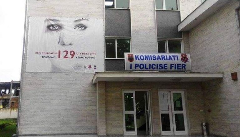 E PËSOJNË KEQ/ Vodhën një shumë parash në një banesë, vihen në pranga dy bashkëpunëtorët në Fier (EMRAT)