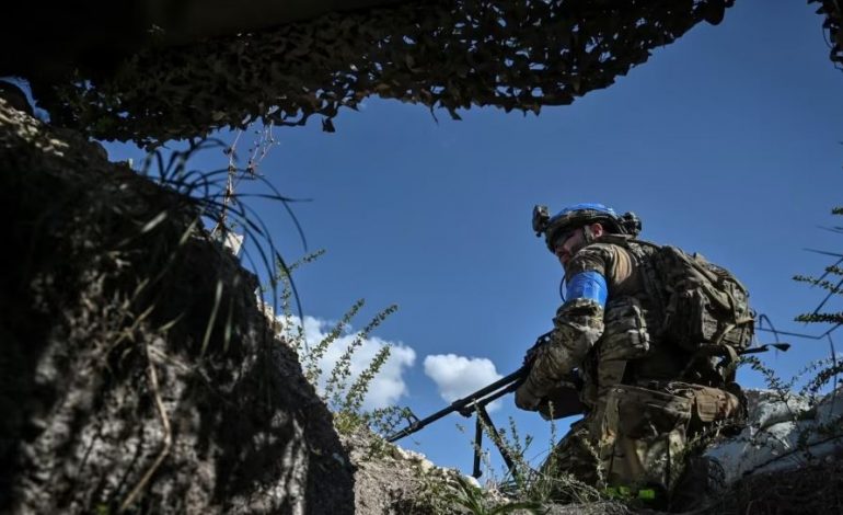 AGRESIONI RUS/ Kievi kryen operacione sulmuese në jug dhe lindje të Ukrainës