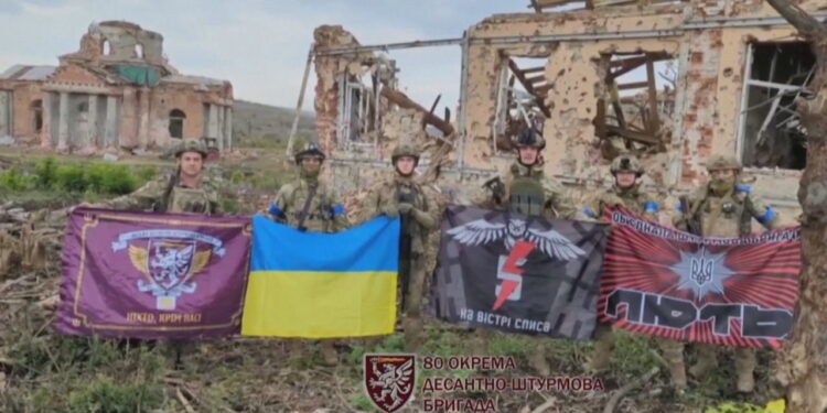 UKRAINASIT ÇLIROJNË MË SHUMË TERRITOR/ Stoltenberg: Duhet të përgatitemi për një luftë të gjatë