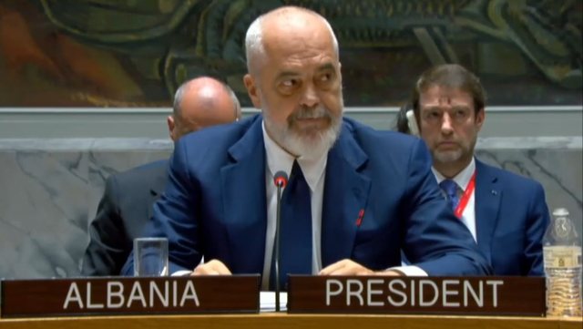 REPLIKA ME AMBASADORIN RUS/ Rama: Po ju përgjigjem si kryeministër i Shqipërisë, mos më provokoni