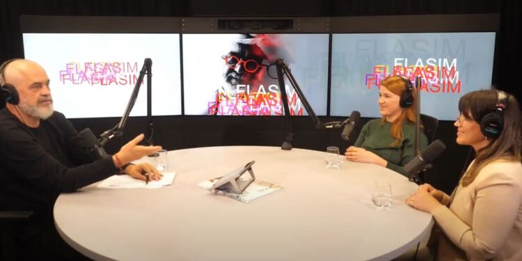 “BIMËT E TOKËS SHQIPTARE I KTHYEN NË PRODUKTE KOZMETIKE LUKSOZE”/ Historia e dy motrave Ada dhe Mikena