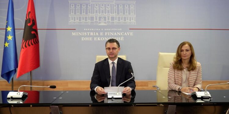 VLERËSIMI I “STANDARD&POOR’S”/ Mete: Tregues i trendit pozitiv të ekonomisë shqiptare