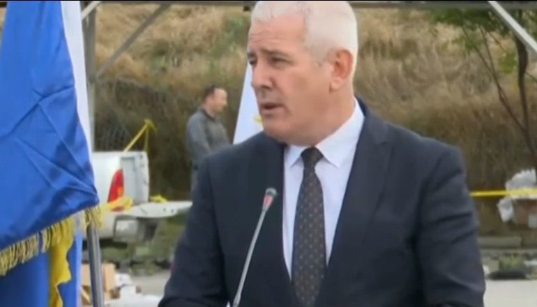VRASJA E POLICIT/ Sveçla: Brenda makinave të terroristëve serbë u gjetën harta e plane që tregojnë për një sulm të mirëorganizuar