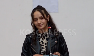 "HYRA BRENDA NË SHTËPI DHE TY S'TË PASHË"/ Vajza e policit që u vra dje në Kosovë përlot me mesazhin: Mbeta jetime para kohe