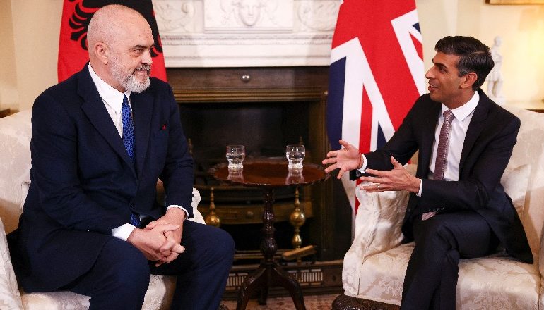 RAMA NISET TË PREMTEN NË BRITANINË E MADHE/ Pritet të takojë kryeministrin britanik Rishi Sunak