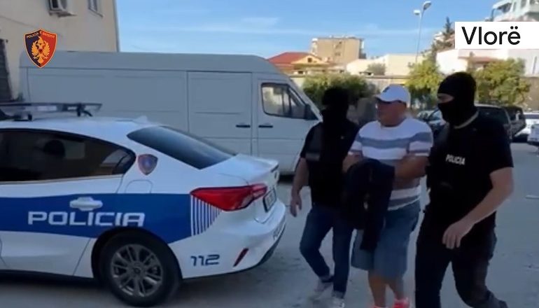 I SHPALLUR NË KËRKIM NDËRKOMBËTAR PËR TRAFIK DROGE/ Arrestohet 53-vjeçari në Vlorë! I dënuar nga autoritetet italiane me 19 vjet burg