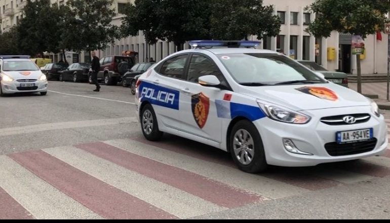 U DYSHUA SI VDEKJE NATYRALE/ Zbardhet krimi i rëndë në Shkodër! 70-vjeçari vritet nga fqinji i tij me sëpatë, u gjet në kanal