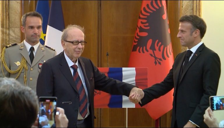 “KOSOVA ËSHTË SHQIPËRI”/ Ismail Kadare komenton edhe Samitin e Tiranës: Ngjarje shumë pozitive për imazhin e vendit