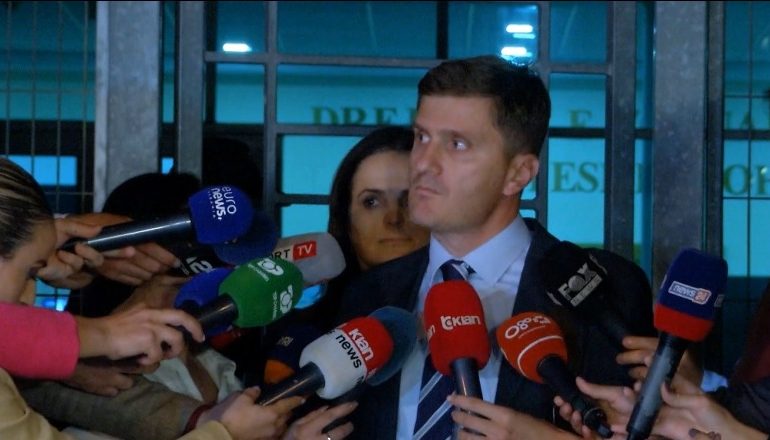 DHËNDRI I BERISHËS LIHET NË BURG/ Avokati: S’mund ta akuzosh se është trashëgimtar i ligjshëm